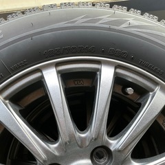 スタッドレスタイヤ　ブリザック  ホイールセット185/70/R14 の画像