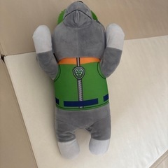 パウパトロール　ぬいぐるみ　ロッキーの画像