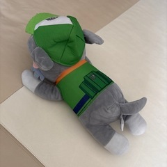 パウパトロール　ぬいぐるみ　ロッキーの画像