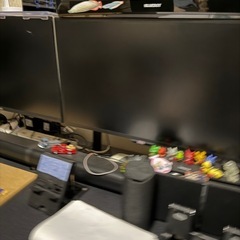 パソコンモニター×2アーム×2の画像