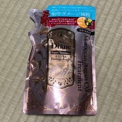 シャンプー、トリートメント詰め替えセットの画像