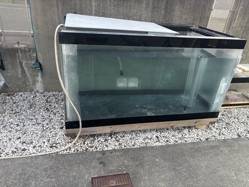 アクリル水槽 1750×900×900