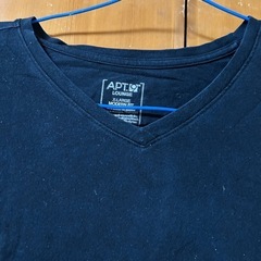 【古着】Apt.9 ブラック Vネック Tシャツ　海外アパレルの画像