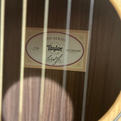 Taylor 114e エレアコの画像