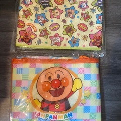 【値下げ】【新品未開封】アンパンマンプレミアムクーラーバッグver3 全2種セットの画像