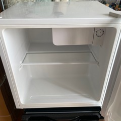 【美品】冷蔵庫
の画像