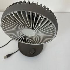 卓上　扇風機　USBの画像