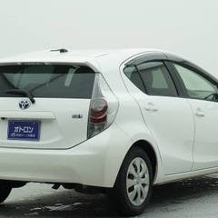 トヨタ　アクア　　アウトレット車！！の画像