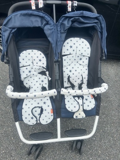 双子ベビーカー 美品