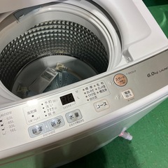 【2021年/6kg】AQUA アクア　洗濯機　家電白　ホワイト【動作OK】の画像