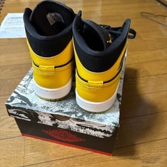 新品未使用ナイキエアジョーダン1の画像