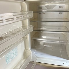 SHARP両開き冷蔵冷凍庫
の画像