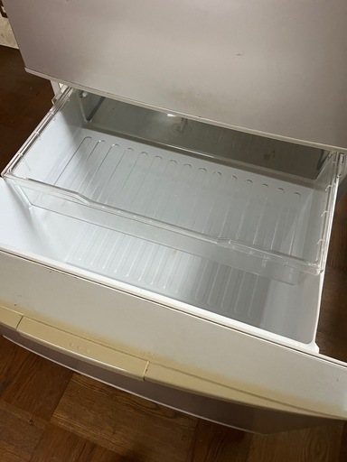 SHARP両開き冷蔵冷凍庫
