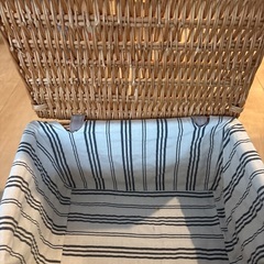 収納かごの画像