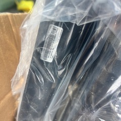 キャラバン テールランプ 割れありの画像