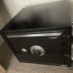 【決まりました】金庫　黒の画像