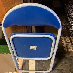 パイプ椅子②の画像