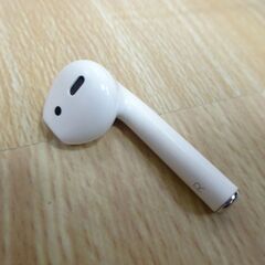 (MM-618)Apple AirPods 第1世代 A1602 ワイヤレスイヤホン 中古の画像