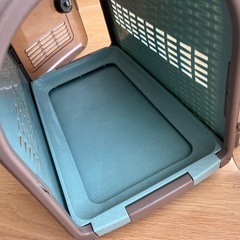 ドッグキャリーの画像