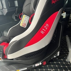 Aprica チャイルドシート R129の画像