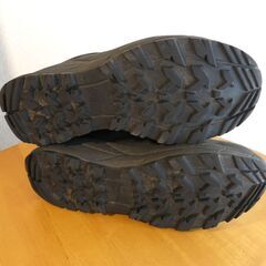 ワークマン FieldCore アウトドアシューズ CORDURA 26cm --> 25.5程度の画像