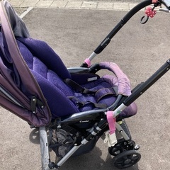 ベビーカーcombiの画像