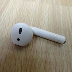 (MM-621)Apple AirPods 第1世代 A1602 ワイヤレスイヤホン 片耳のみ 中古の画像