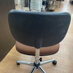 ☆ドリーム荒牧店☆ジモティー割引有☆【クリーニング済】イトーキ　OAチェア　BRの画像