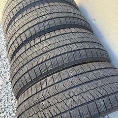 205/55/16冬VRX2の画像