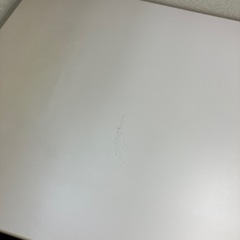 ［オフィス家具］KOKUYOのホワイトカラーテーブルの画像