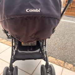 コンビ ベビーカー スゴカルスイッチプラス　取扱説明書付　の画像