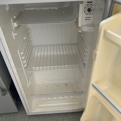 ジャンク　冷蔵庫冷暗所の画像
