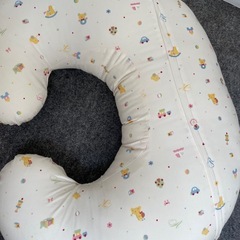 (非売品)赤ちゃんの城 授乳クッション 恵愛病院   の画像