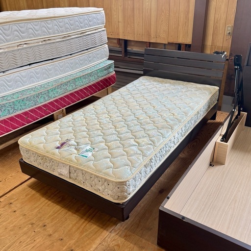 A1553?激安‼️シングルベッドマットレスセット　?配送・設置♻️