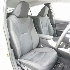 ✨🎉【車を買うなら今が超チャンス！】🎉✨ オトロン岐阜店イチオシ！大人気の『トヨタ プリウス Ａ』登場🎊最大10万円がお得🎊 期間限定キャンペーン実施中！の画像
