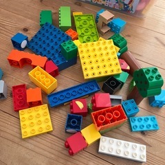 ニューブロックとアンパンマンブロックの画像