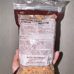 【未使用】キャプテンスタッグ スモーキングチップ（サクラ）100gの画像