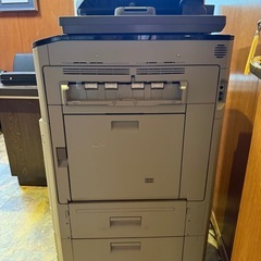 シャープ中古デジタルフルカラー複合機(コーピー機)の画像
