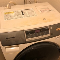 ドラム式洗濯機の画像