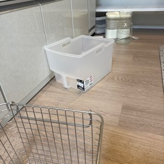 収納box各種21日に引き取りに来れる方限定の画像