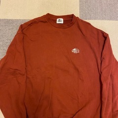 キャンプ7トレーナーの画像