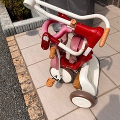 三輪車 手押し iimo 赤の画像