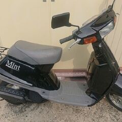 2サイクルスクーター　ヤマハ　ミント　実動車　カウルキズ・破損アリ　実走走行距離です。の画像
