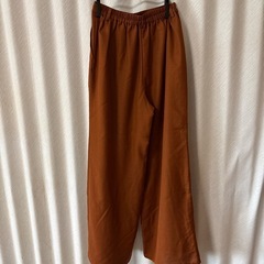 GU Sサイズ 上下セット 明るい茶色の画像