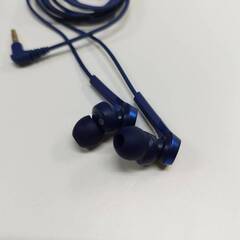 【未使用に近い】audio-technica ATH-CKS550Xis 有線イヤホン/ブルーの画像