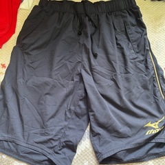 MIZUNOスポーツウェア上下セットの画像