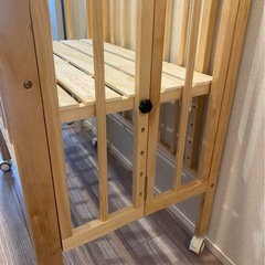 【値下げ】リリト 大和屋 ミニベビーベッド　ベビーガード、マットレス、シーツ等込みの画像