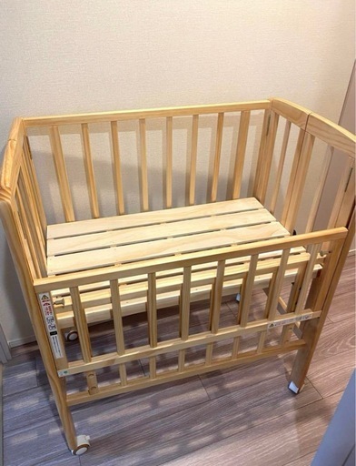 リリト 大和屋 ミニベビーベッド　ベビーガード、マットレス、シーツ等込み