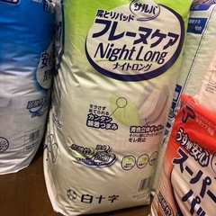 大人用オムツ まとめ売りの画像