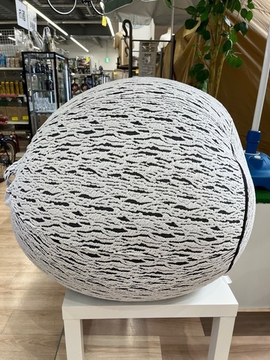 ジモティー割引?️【ジャングルジャングル岸和田和泉インター店】ヨギボー ラックスドロップ ビーズクッション ライトグレー Luxe D